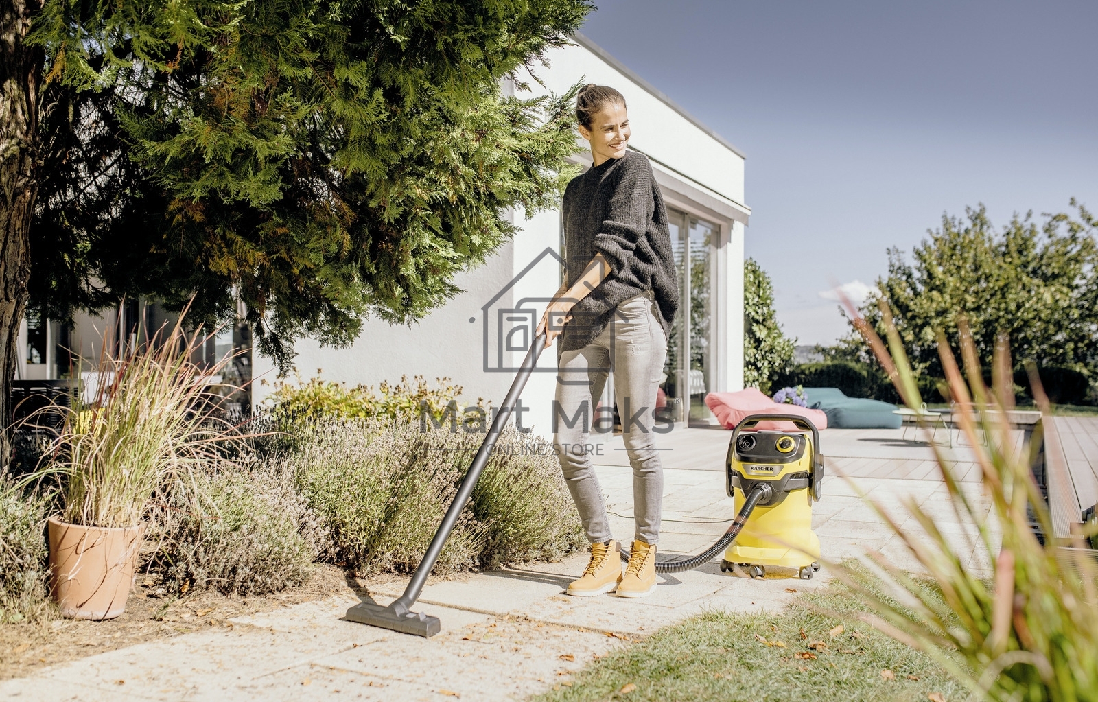 Строительный пылесос Karcher WD 5 V-25/5/22 желтый, 1100 Вт, уборка сухая/сбор воды, пылесборник мешок/контейнер, 25 л