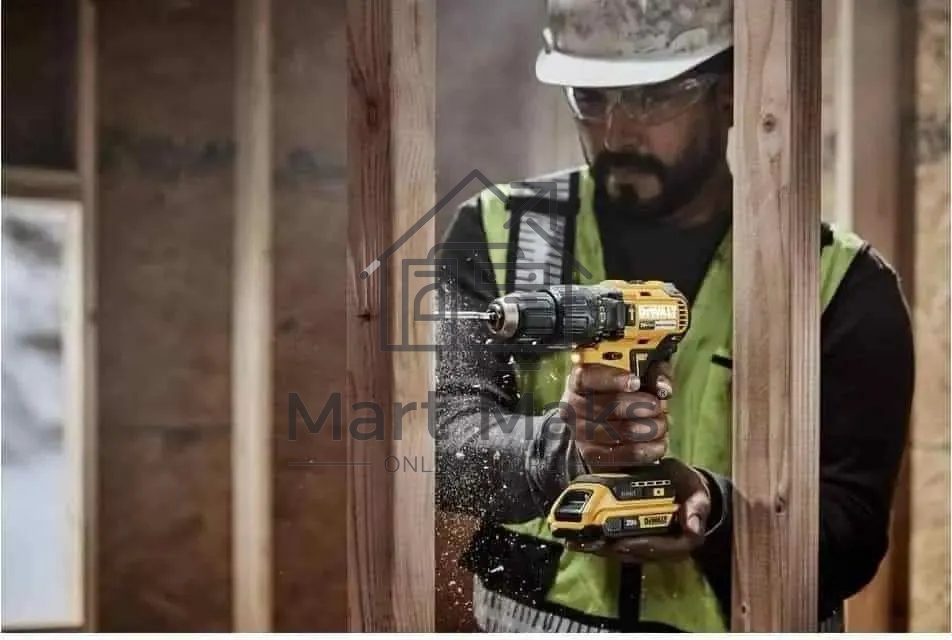Дрель-шуруповерт DeWalt DCD778M2T-QW, Аккумуляторная, 18В, 2 АКБ, Кейс