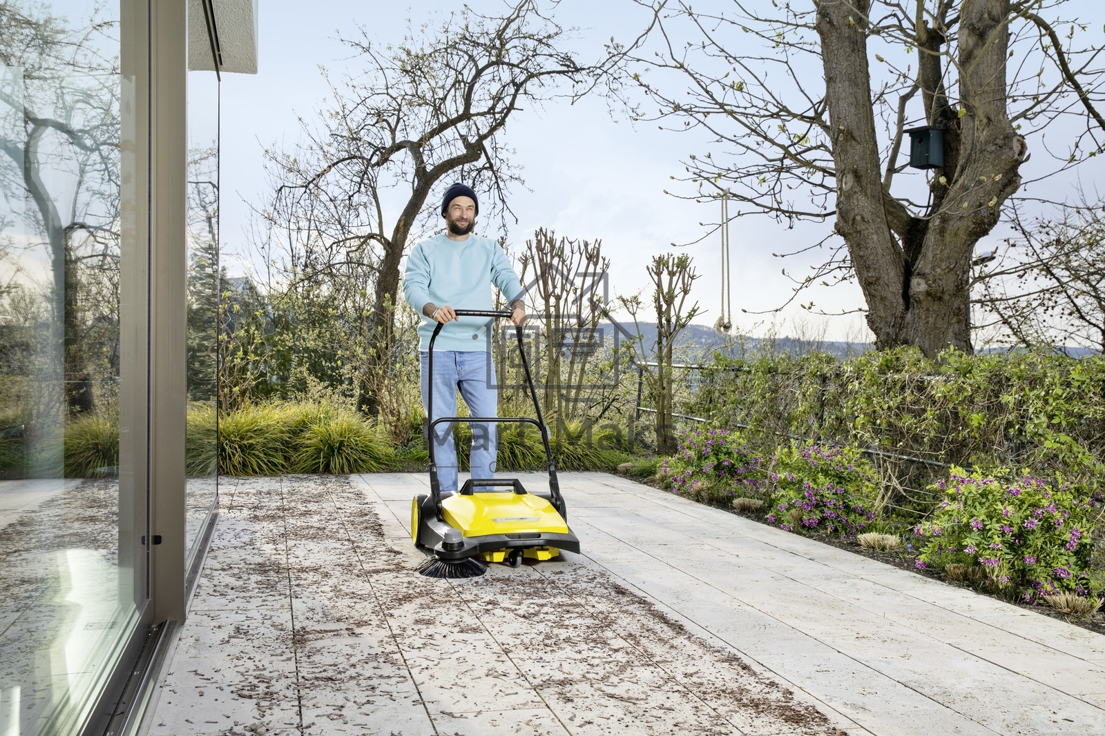 Подметальная машина ручная Karcher S 6 38 л, 2500 м²/ч