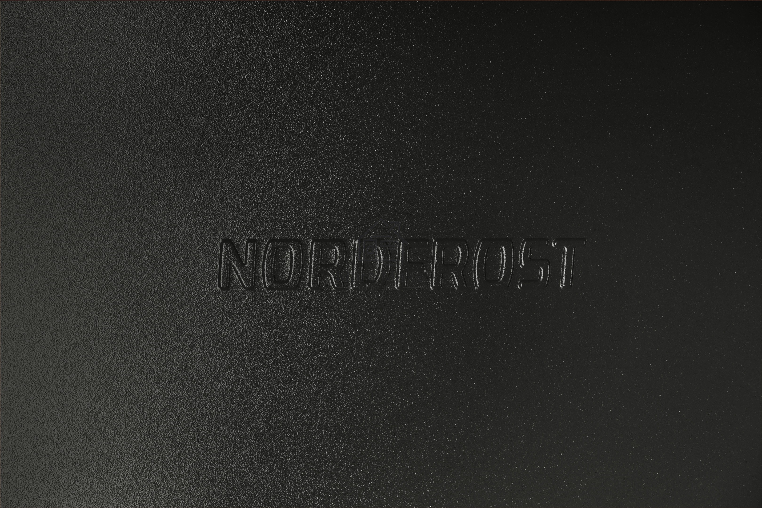 Холодильник Nordfrost NR 404 B черный однокамерный 139/11 л морозилка сверху, ручная разморозка