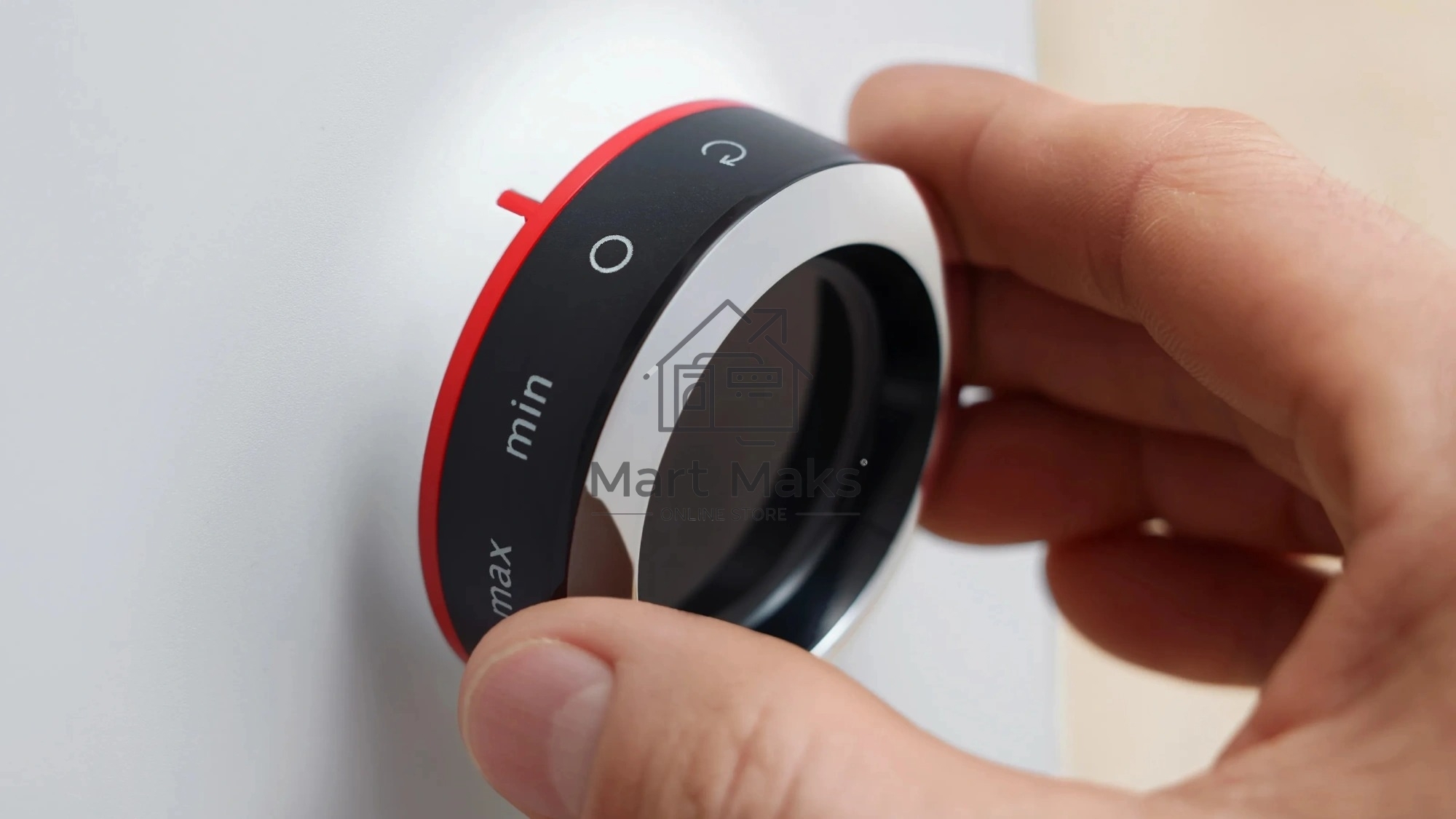 Мясорубка электрическая Bosch MFWS609W белый/черный, 2100 Вт, 3.5 кг/мин, реверс, насадки - 4