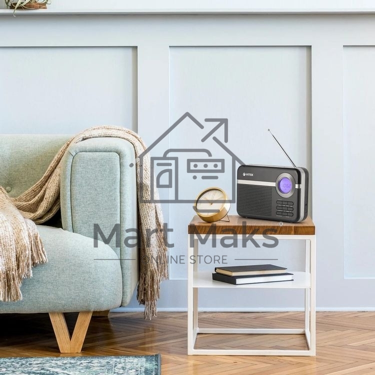 Радиоприемник Vitek VT-3592 (BK) Тип батареек UM-2/С. Выходная мощность 1 вт.