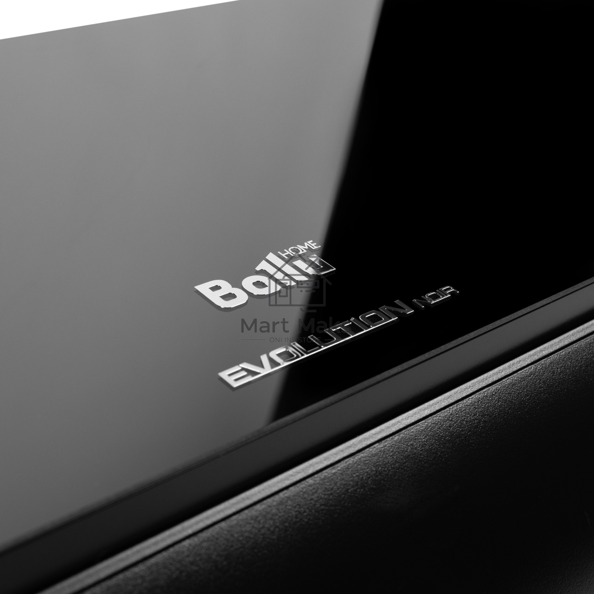 Блок внутренний сплит-системы Ballu BSUI-FM/in-18HN8/EU_BL инвертор, 18000 BTU, 50 м², 29 дБ, охлаждение, обогрев, осушение, черный