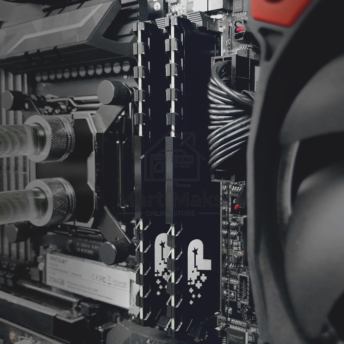 Оперативная память Patriot Memory Signature Premium RTL PSP48G2666H1 DDR4 8Gb 2666MHz RTL PC4-21300 CL19 DIMM 288-pin 1.2В single rank с радиатором Ret