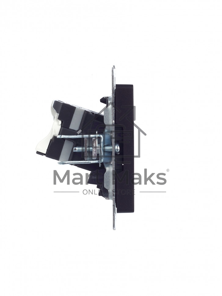 Розетка компьютерная двойная IEK BRITE РК10-2-БрЧ RJ45 кат.5E черный