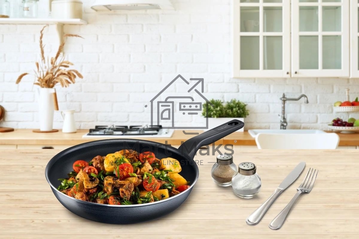 Сковорода Tefal Force 4218028 круглая 28см покрытие: антипригарное ручка несъемная (без крышки) черный (9100048317)