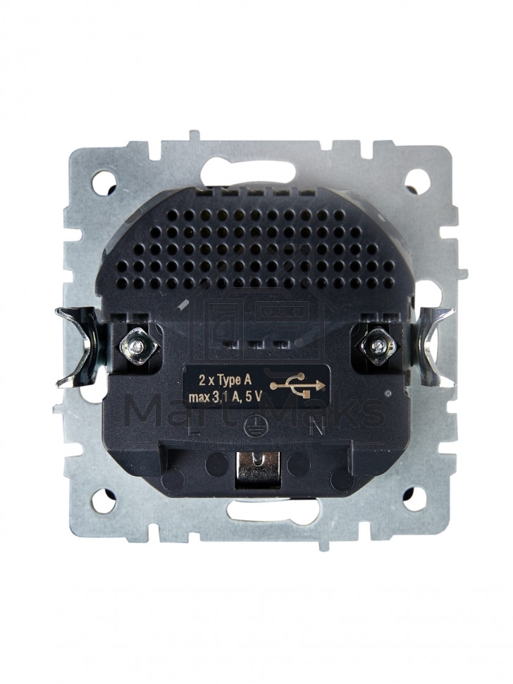 Розетка 1-местная IEK BRITE РЮш10-2-БрШ (BR-R14-16-U21-D31-K37) с заземлением, с защитными шторками, 16А, с USB A+A 5В 3,1А, шампань