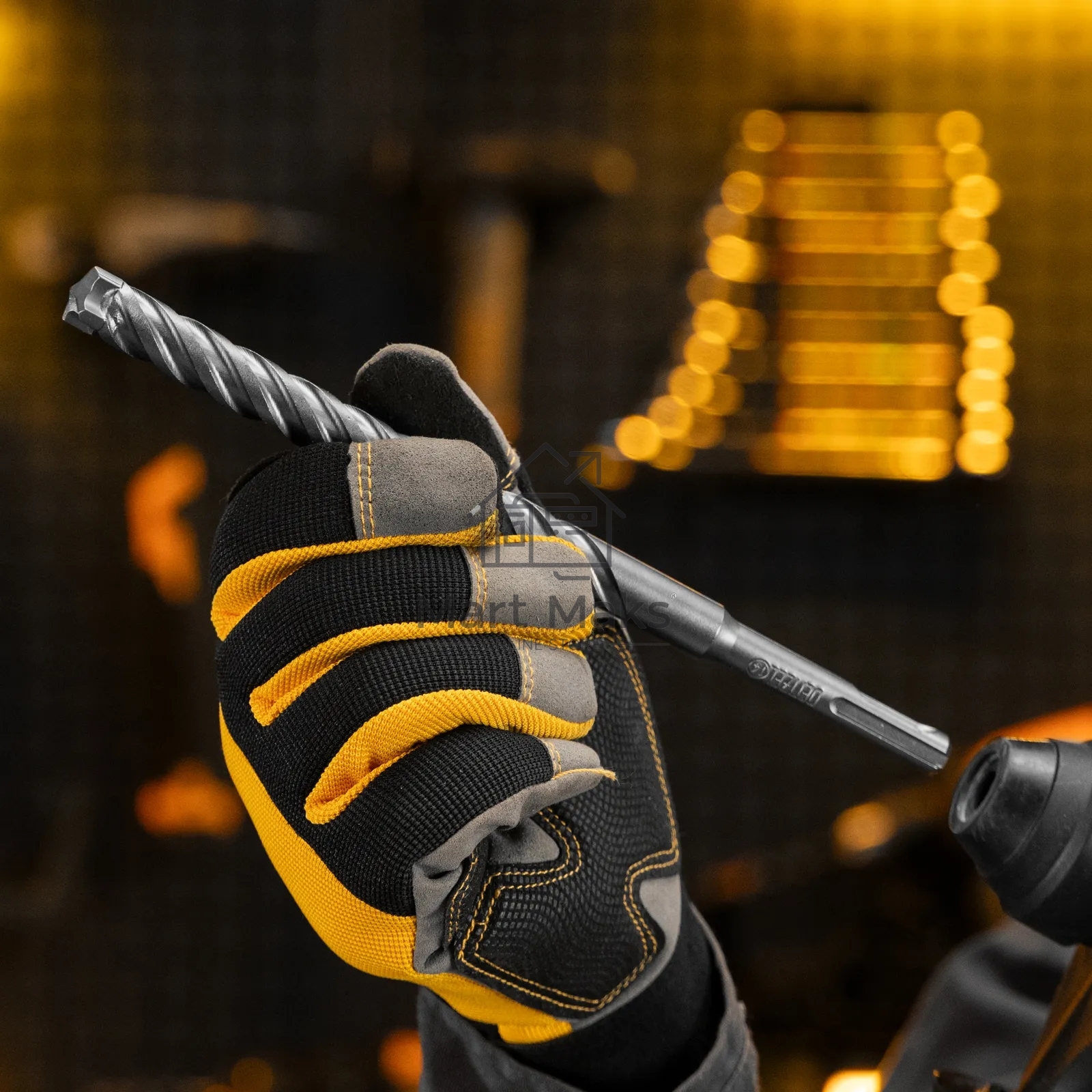 Бур по бетону Denzel цельная крестовая пластина, 14x215 мм, SDS PLUS