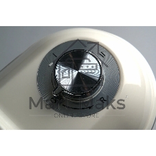 Мясорубка электрическая Horizont HMG02A-1800 белый, 1800 Вт, 1.6 кг/мин, реверс, защита от перегрузки, металлический лоток, насадки - 2