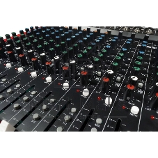 Микшерный пульт PROEL [MQ1642X] 16-ти канальный, 24 бит/48 кГц DSP, Bluetooth, медиа-плеер, 8x Combo XLR микр./лин. входа, 4x XLR+1/4