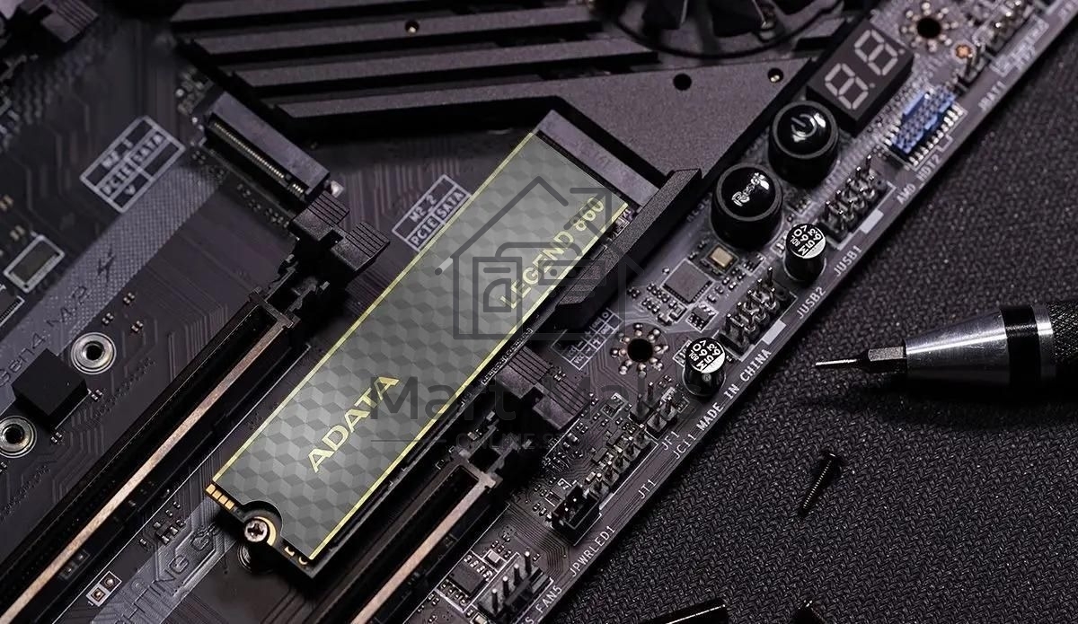 Накопитель SSD ADATA LEGEND 860, 500Gb, PCIe 4.0 x4, M.2 2280, NVMe, R/W 5000/3000, с радиатором