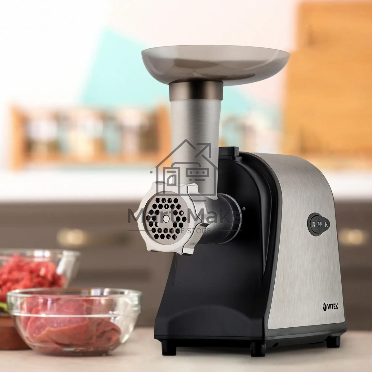 Мясорубка электрическая Vitek VT-3636 1700Вт