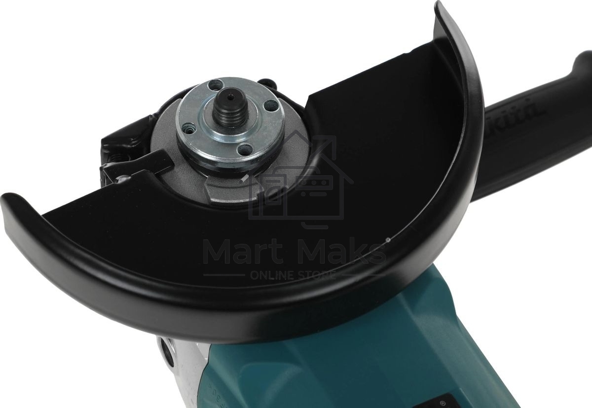 Угловая шлифовальная машина Makita GA7082 2700Вт 6600об/мин рез.шпин.:M14 d=180мм