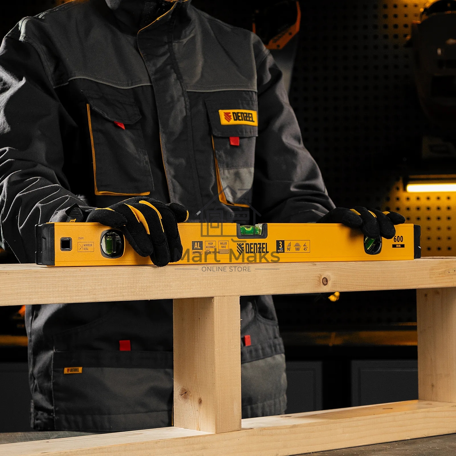 Уровень алюминиевый Denzel магнит., фрезерованный, 3 глазка (1 зеркал.), 0,5 мм/м, 600 мм