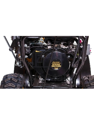 Снегоуборщик CHAMPION ST 1170E бензиновый 11лс 337см3 шир.захв.70см выс.захв.55см ск.6+2 122кг