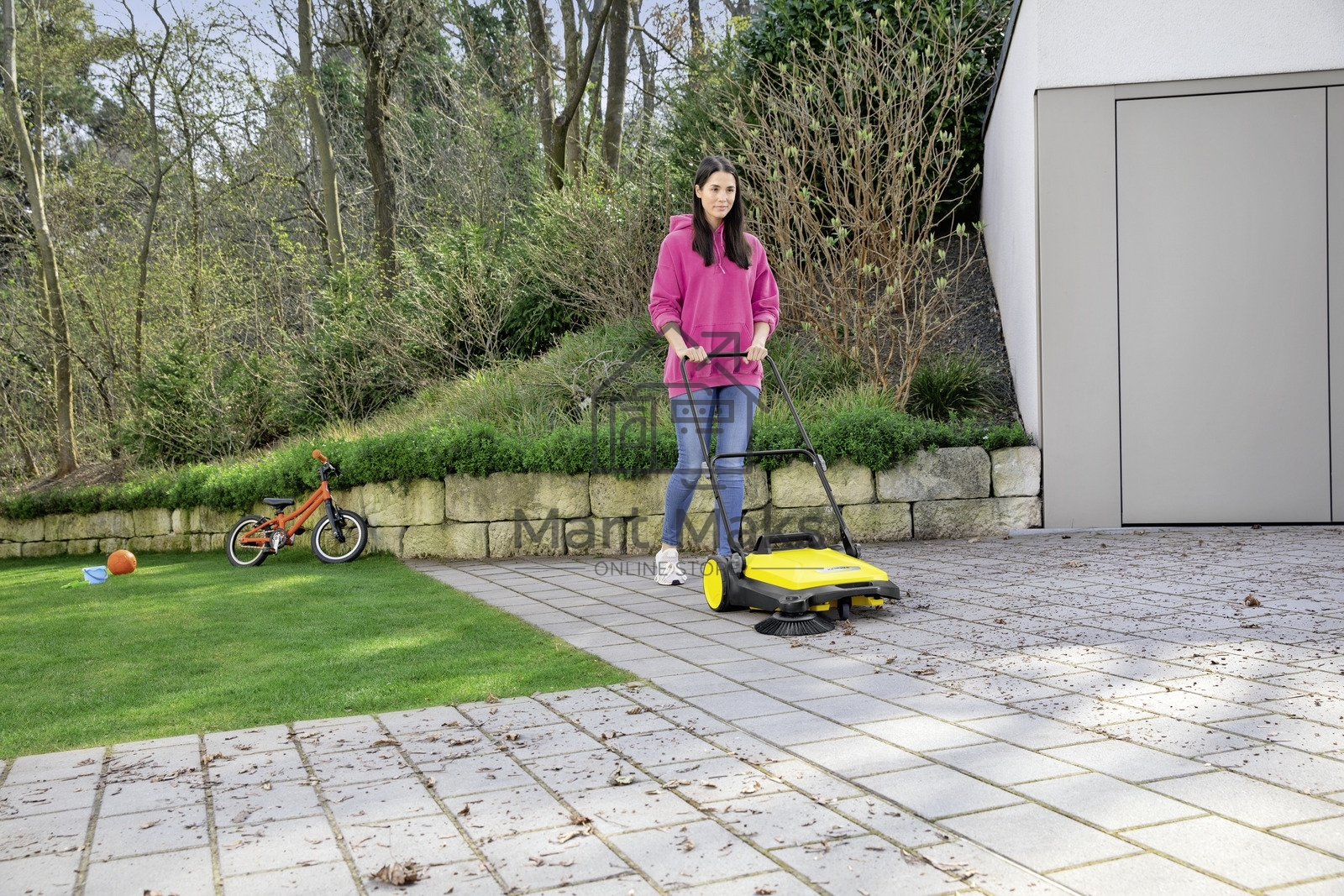 Подметальная машина ручная Karcher S 4 20 л, 1800 м²/ч