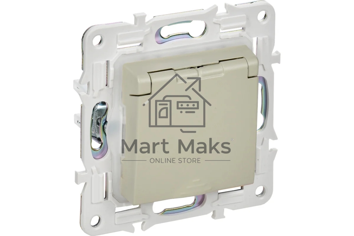 Розетка 1-местная IEK SKANDY SK-R11B (SK-R16-16-44-K10) с заземлением, с защитными шторками и крышкой 16А IP44, бежевый