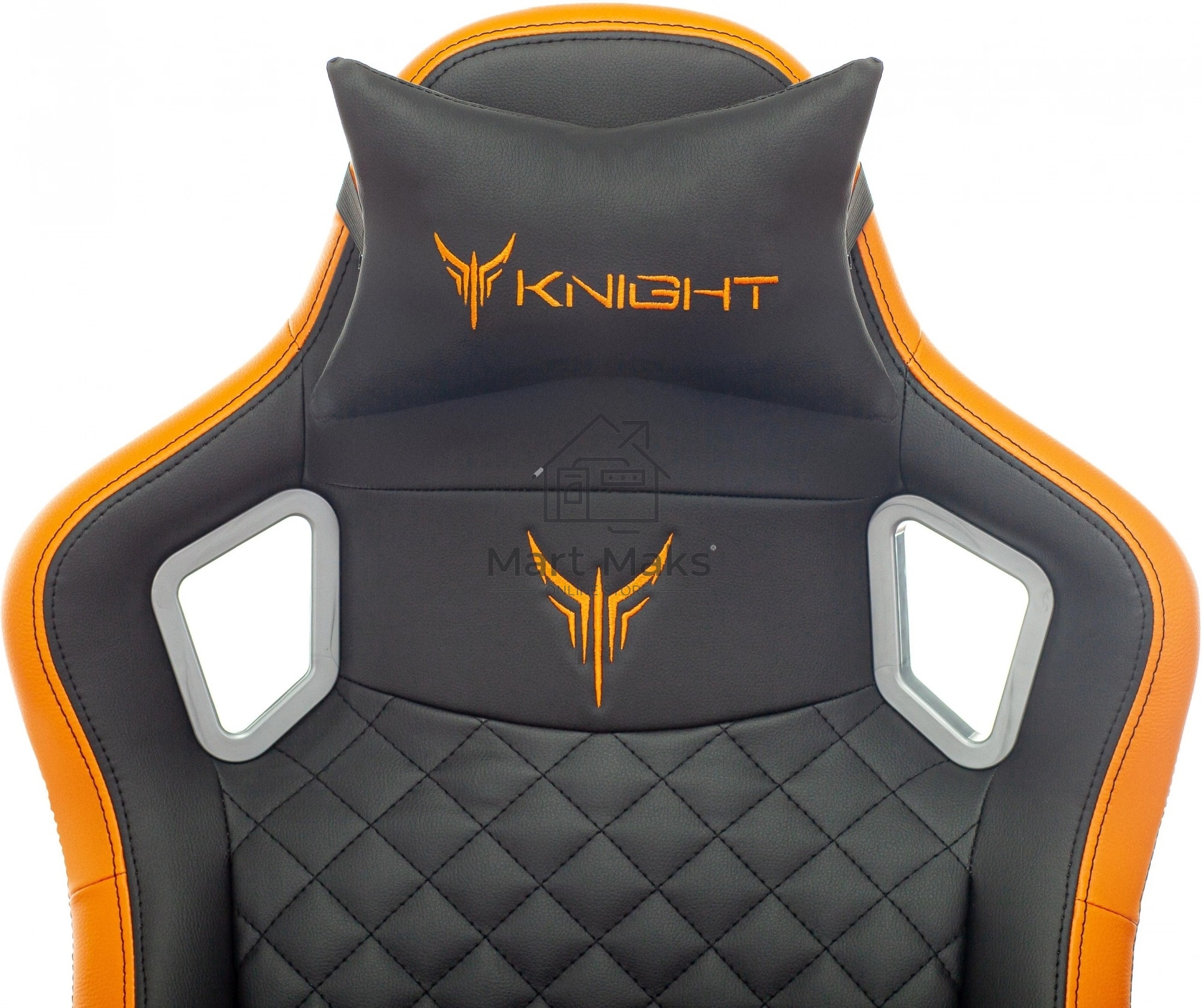 Кресло игровое Knight OUTRIDER черный/оранжевый ромбик эко.кожа с подголов. крестовина металл