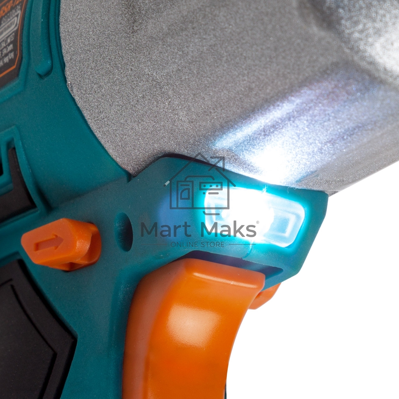 Гайковерт Bort BSR-12LI проводной автомобильный 93720636 12 В, 350 Нм, 3300 об/мин, 3,1 кг