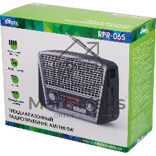 радиоприемник Ritmix RPR-065 серый Портативный трехдиапазонный радиоприемник FM / AM / SW, функция MP3-плеера (читает файлы с microSD/SD/USB носителей), яркий встроенный фонарь, питание от встроенного аккумулятора, от сети 220В, от батареек типа D (2 штуки, в комплект не входят), телескопическая антенна 360° для уверенного приема, AUX IN.