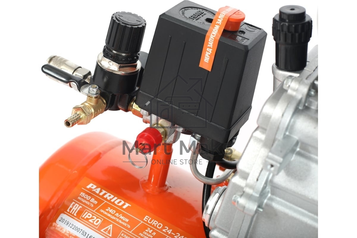 Компрессор Patriot EURO 24-240K + набор пневиоинструмента KIT 5В1.5кВт 220В 240л/мин 24л