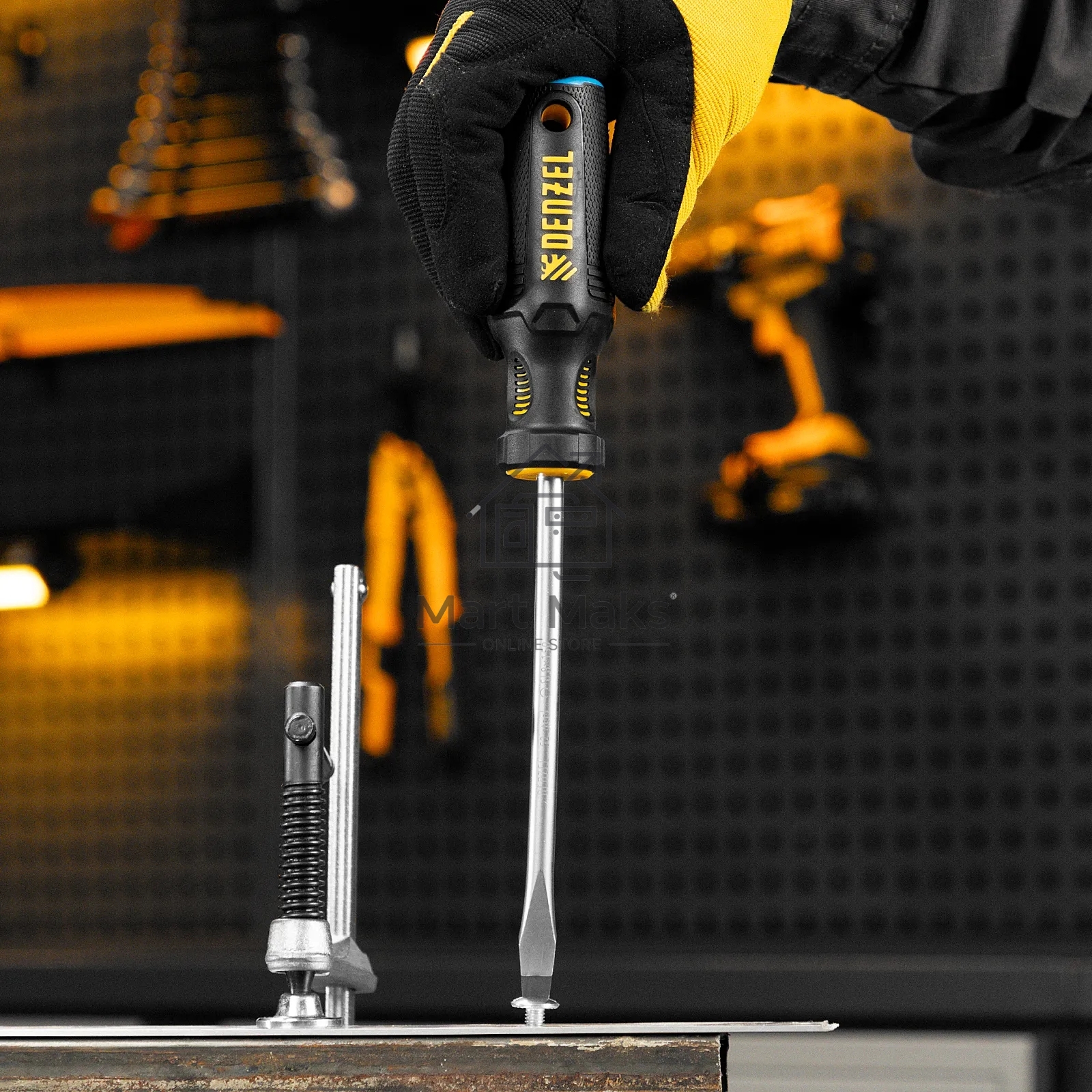 Отвертка Denzel SL8x150 мм, S2, 3к рукоятка