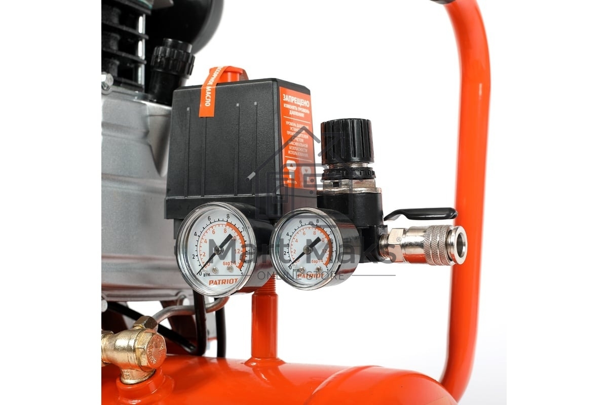 Компрессор Patriot EURO 24-240K + набор пневиоинструмента KIT 5В1.5кВт 220В 240л/мин 24л