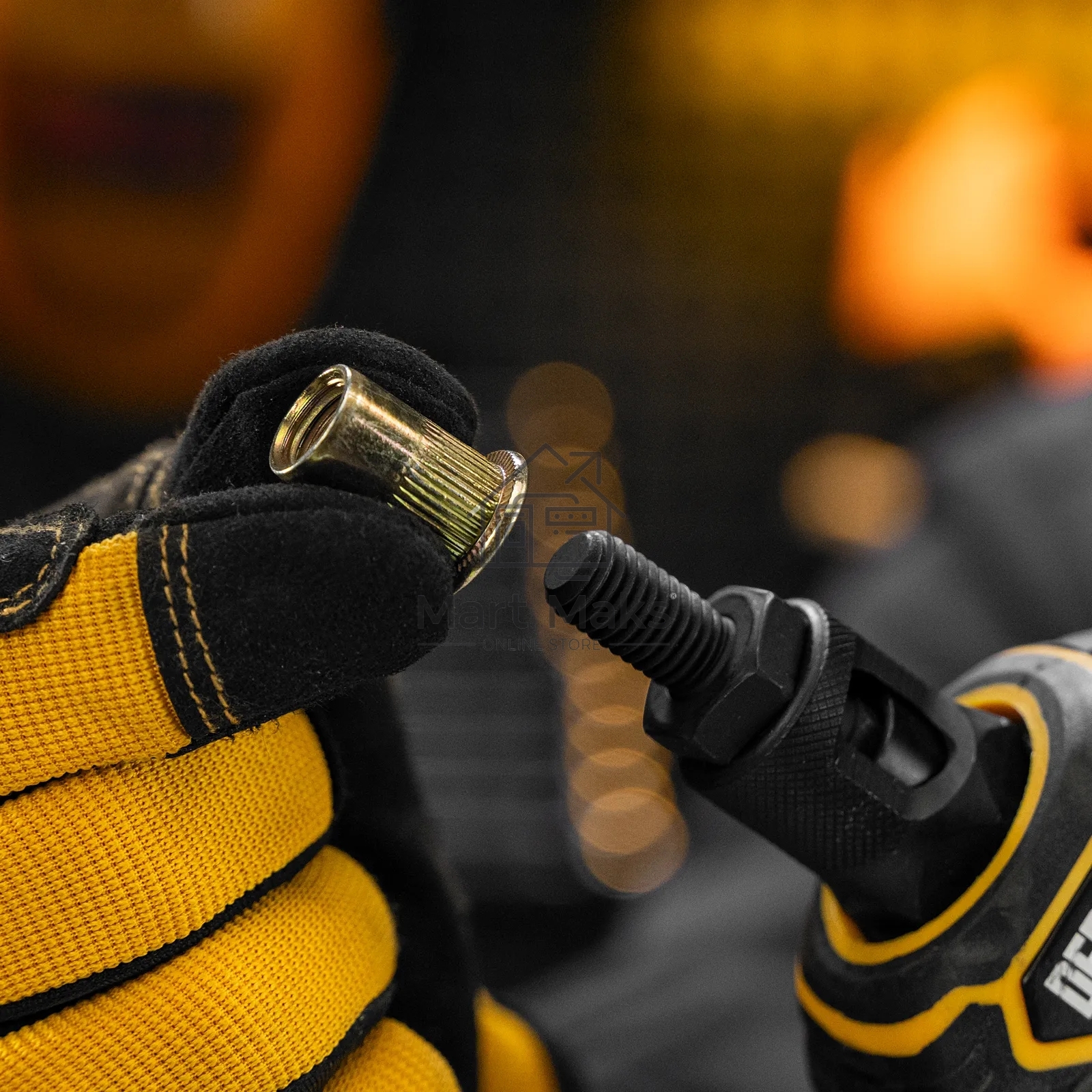 Заклепки резьбовые Denzel стальные, оцинкованные, М10, пластиковый кейс, 35 шт.