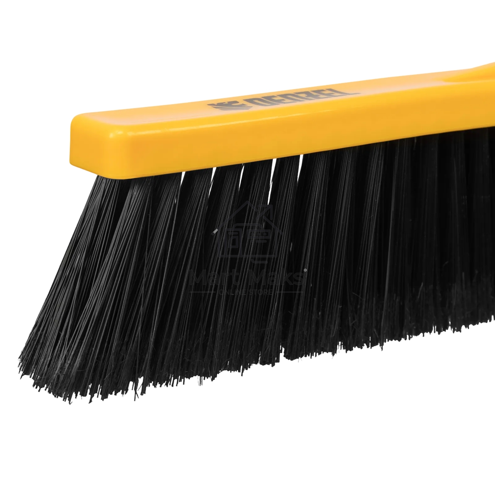 Щетка сметка со скребком Denzel 590 мм