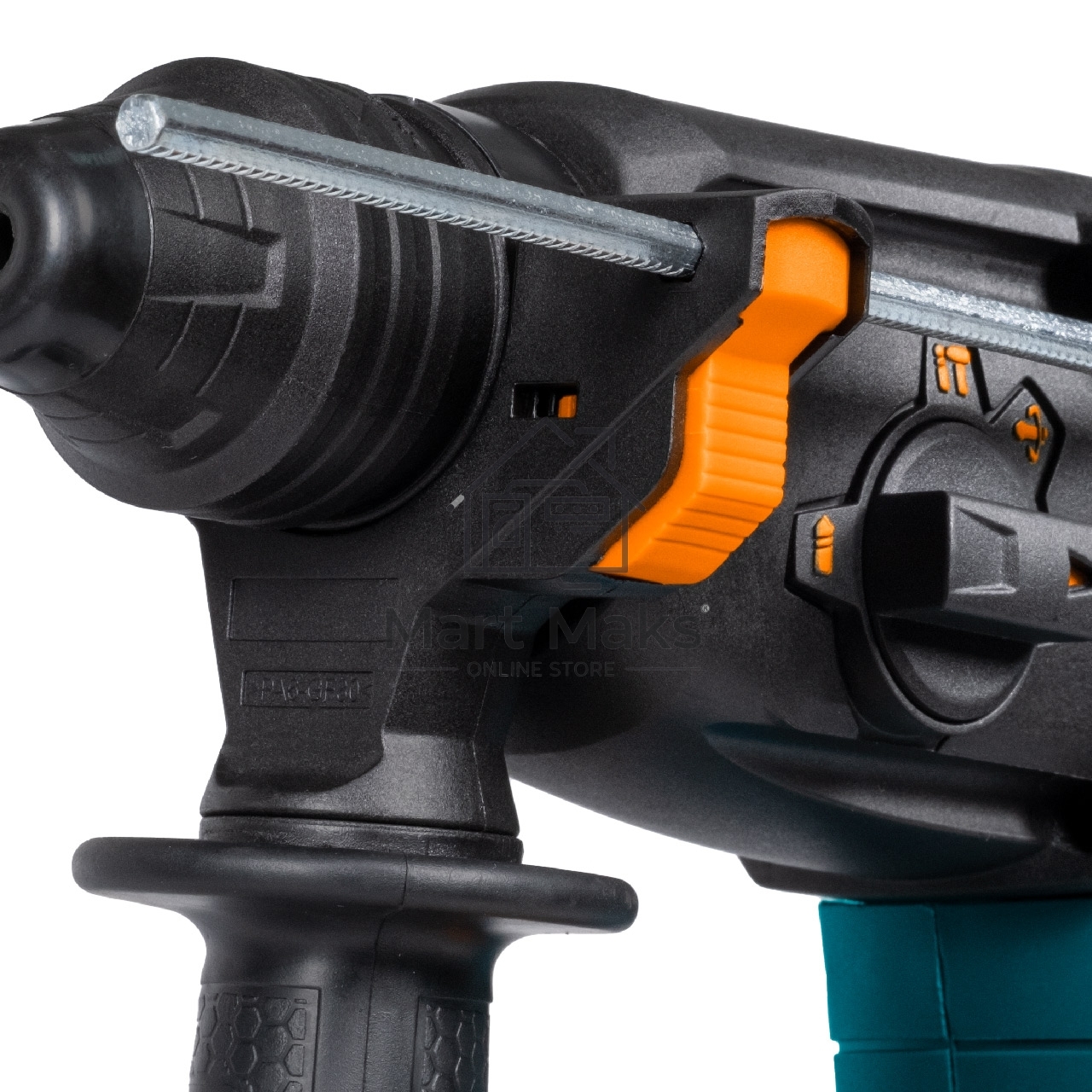 Перфоратор аккумуляторный Bort BHD-20Li-BL (2x4,0А.ч) (93412697) Напряжение аккумуляторной батареи 20 В; Двигатель Бесщеточный двигатель; Энергоемкость аккумуляторной батареи 4 А·ч; Тип аккумуляторной батареи Li-Ion; Скорость холостого хода ...1200 об/мин