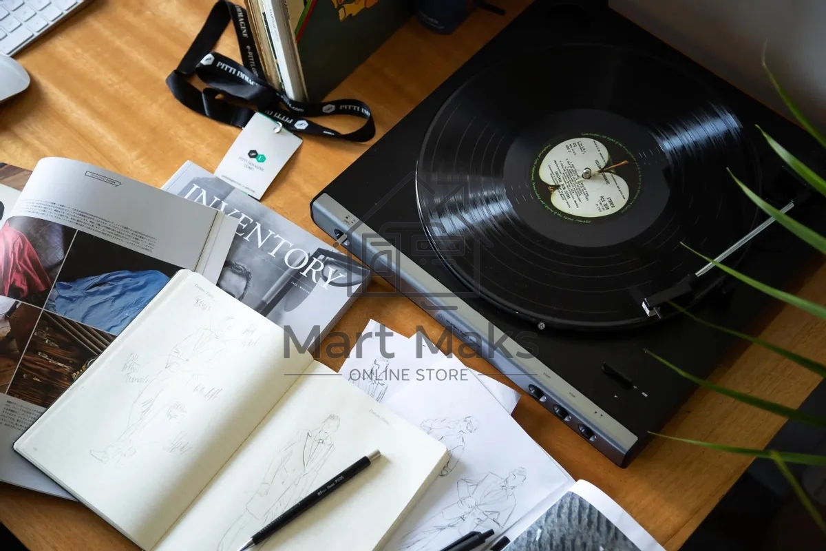 Проигрыватель винила Audio-Technica AT-LP60XUSB полностью автоматический серебристый