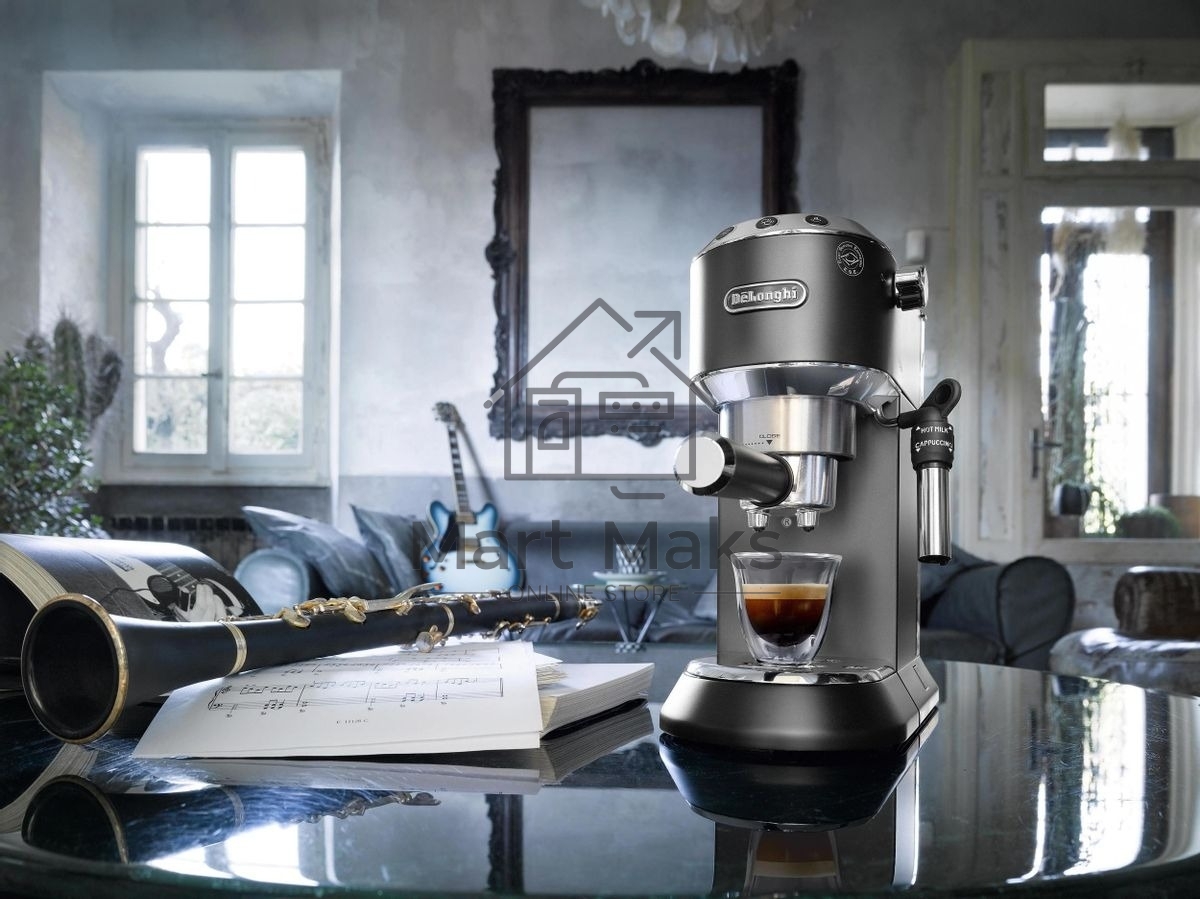 Кофеваркa рожковая DeLonghi EC 685 BK черный, исп. кофе - молотый/чалды, 1.1 л, 1350 Вт, 15 бар