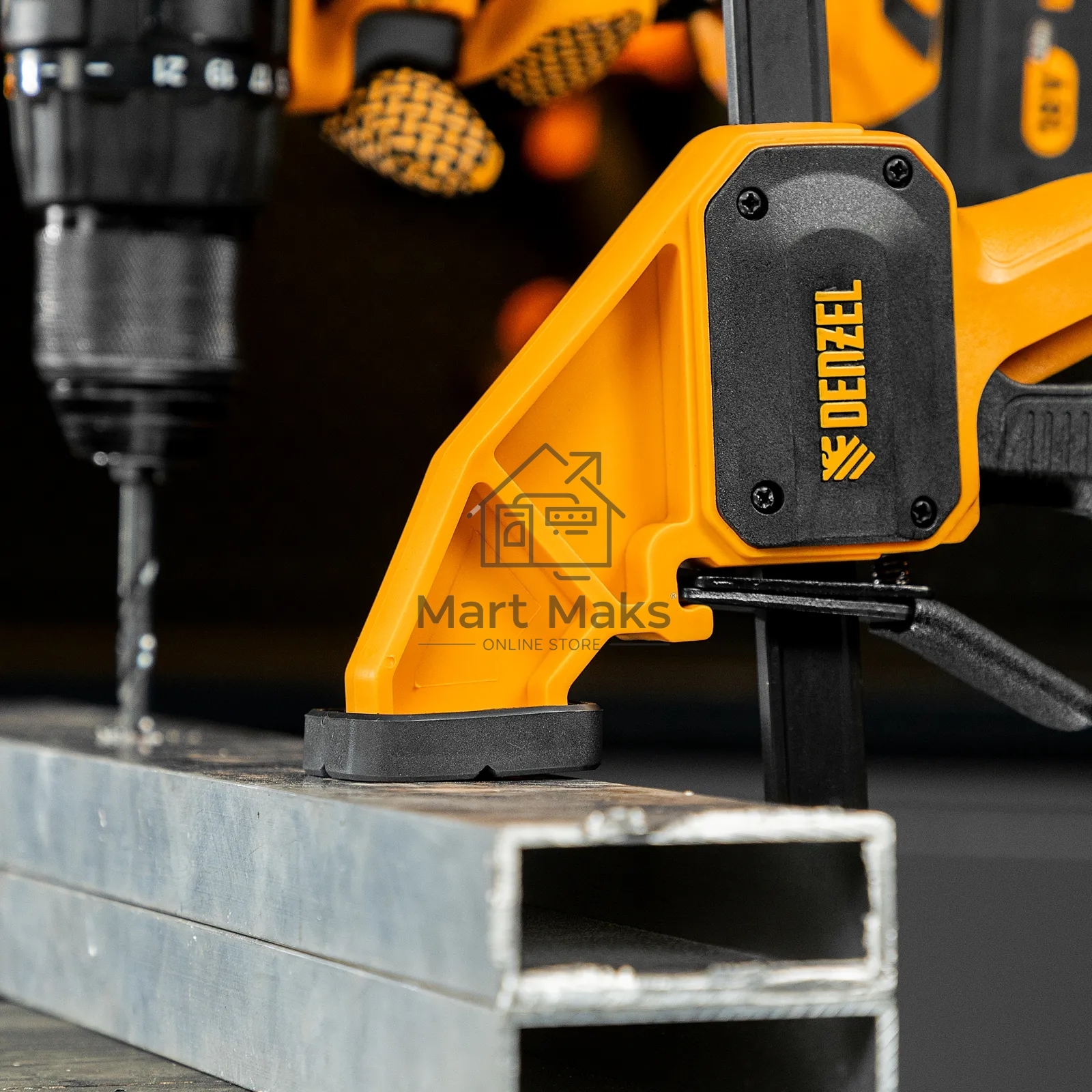 Струбцина Denzel F-образная, быстрозажимная, 300 х 80 мм, усиленный нейлоновый корпус