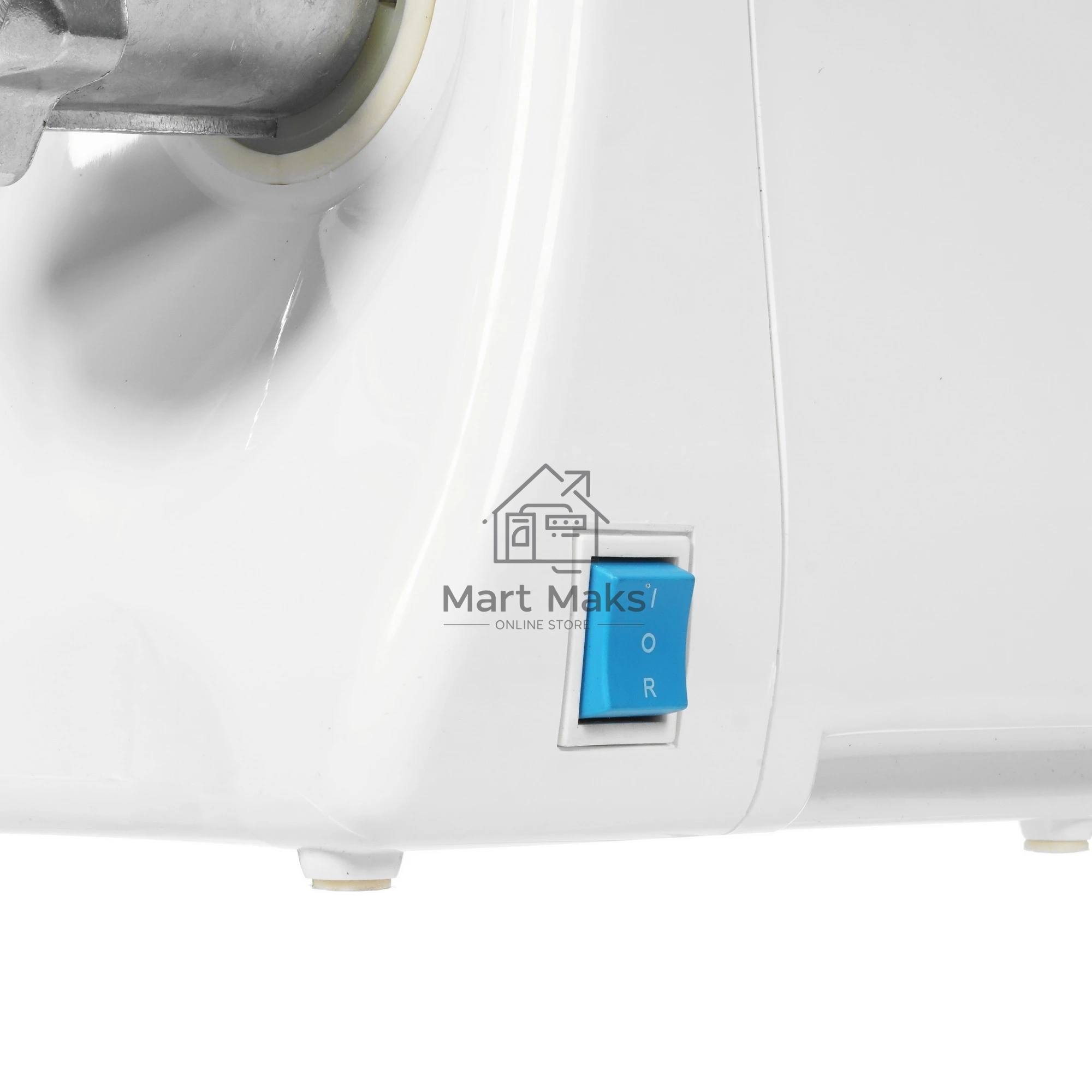 Мясорубка электрическая Ротор Экстра-Р ЭМШ 35/250-2 белый, 1500 Вт, 0.6 кг/мин, реверс, насадки - 2