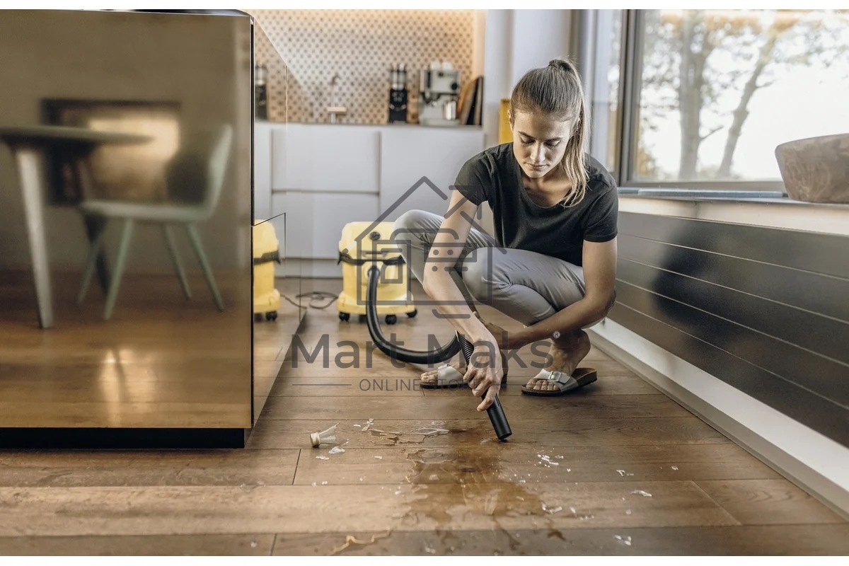 Строительный пылесос Karcher WD 2 Plus V-12/4/18 желтый, 1000 Вт, уборка сухая/сбор воды, пылесборник мешок/контейнер, 12 л