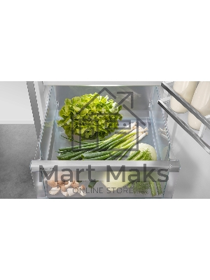 Холодильник Liebherr Plus CBNsdc 522i-22 001 серебристый SmartSteel двухкамерный 216/94л морозилка снизу, No Frost