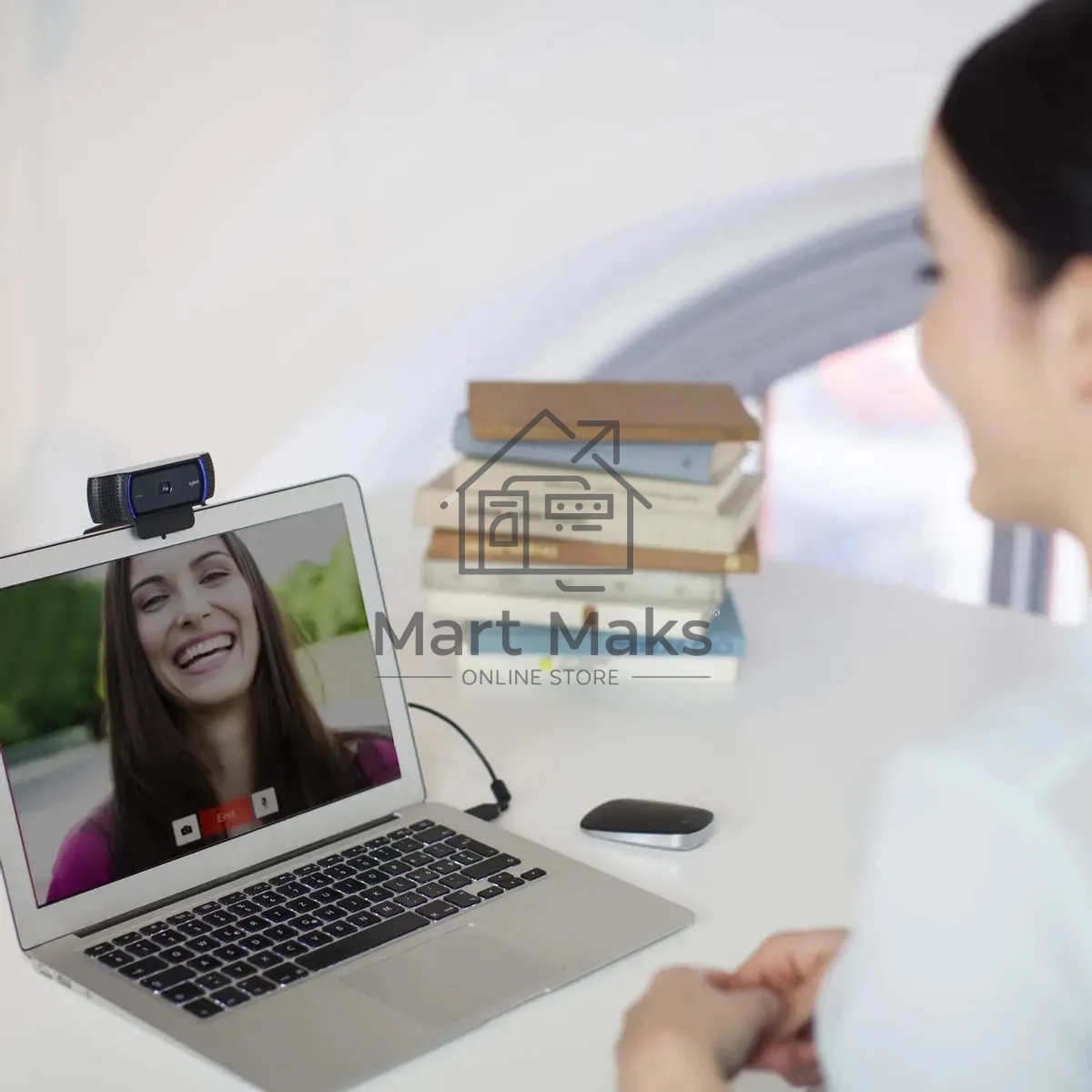 Веб-камера Logitech C920 HD Pro Webcam (Full HD 1080p/30fps, автофокус, угол обзора 78°, стереомикрофон, кабель 1.5м) (арт. 960-000998, M/N: VU0062)