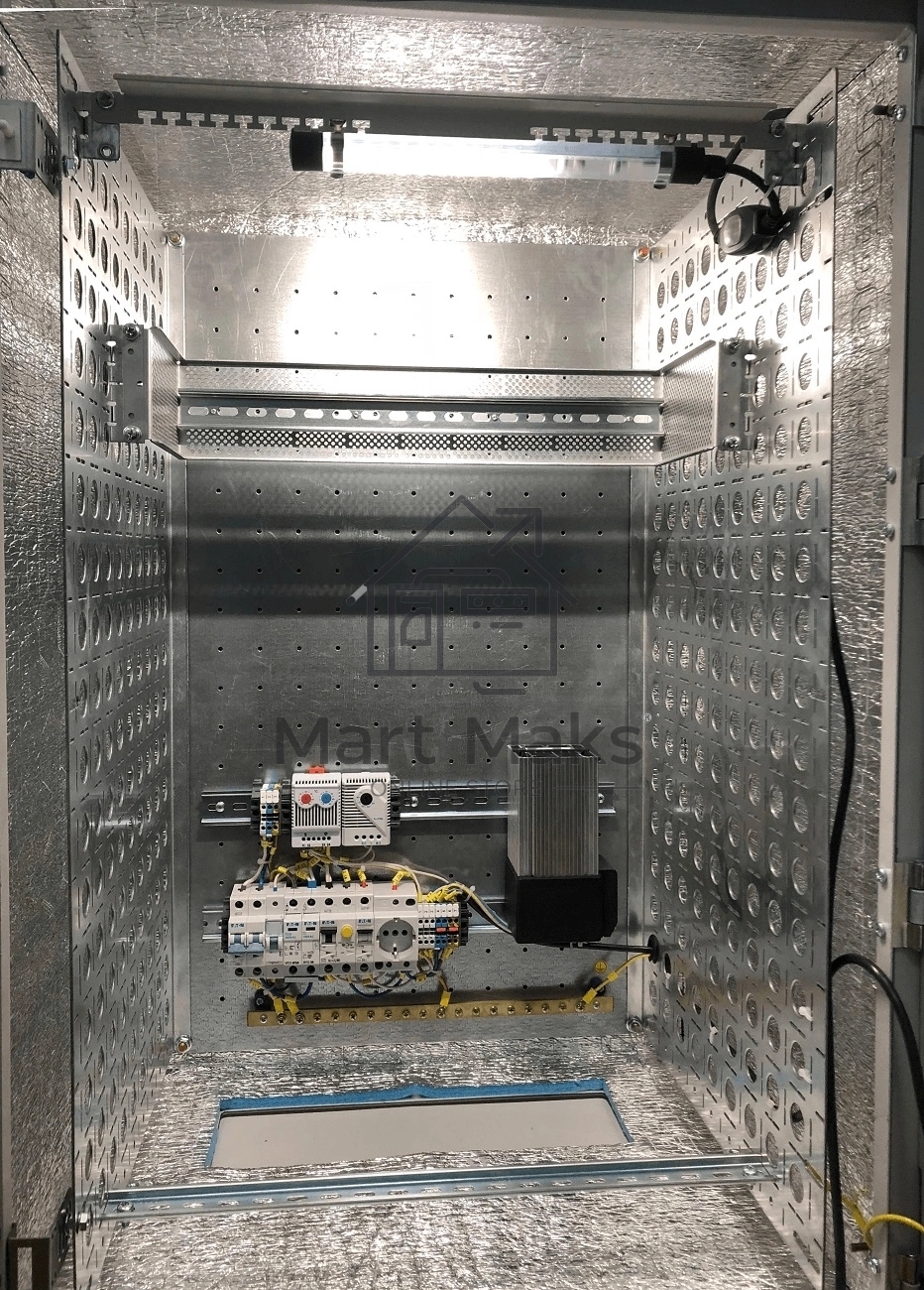 Шкаф уличный всепогодный укомплектованный настенный ЦМО ШТВ-Н, IP55, 12U, корпус: сталь, 600х600х330 мм (ВхШхГ), серый