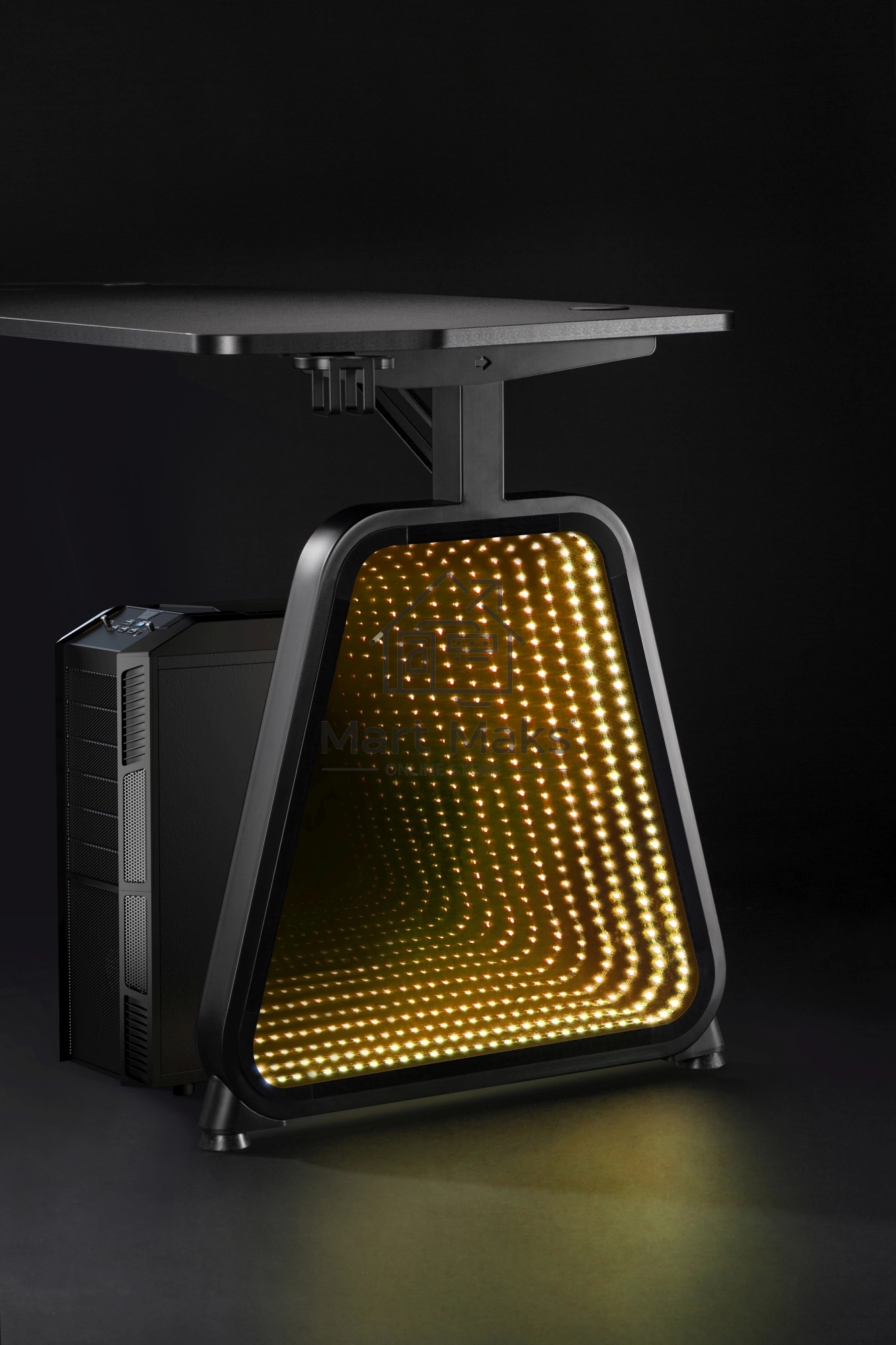 Стол игровой Cactus CS-GMD-BK-RGB столешница МДФ, черный каркас черный 136x60x75см