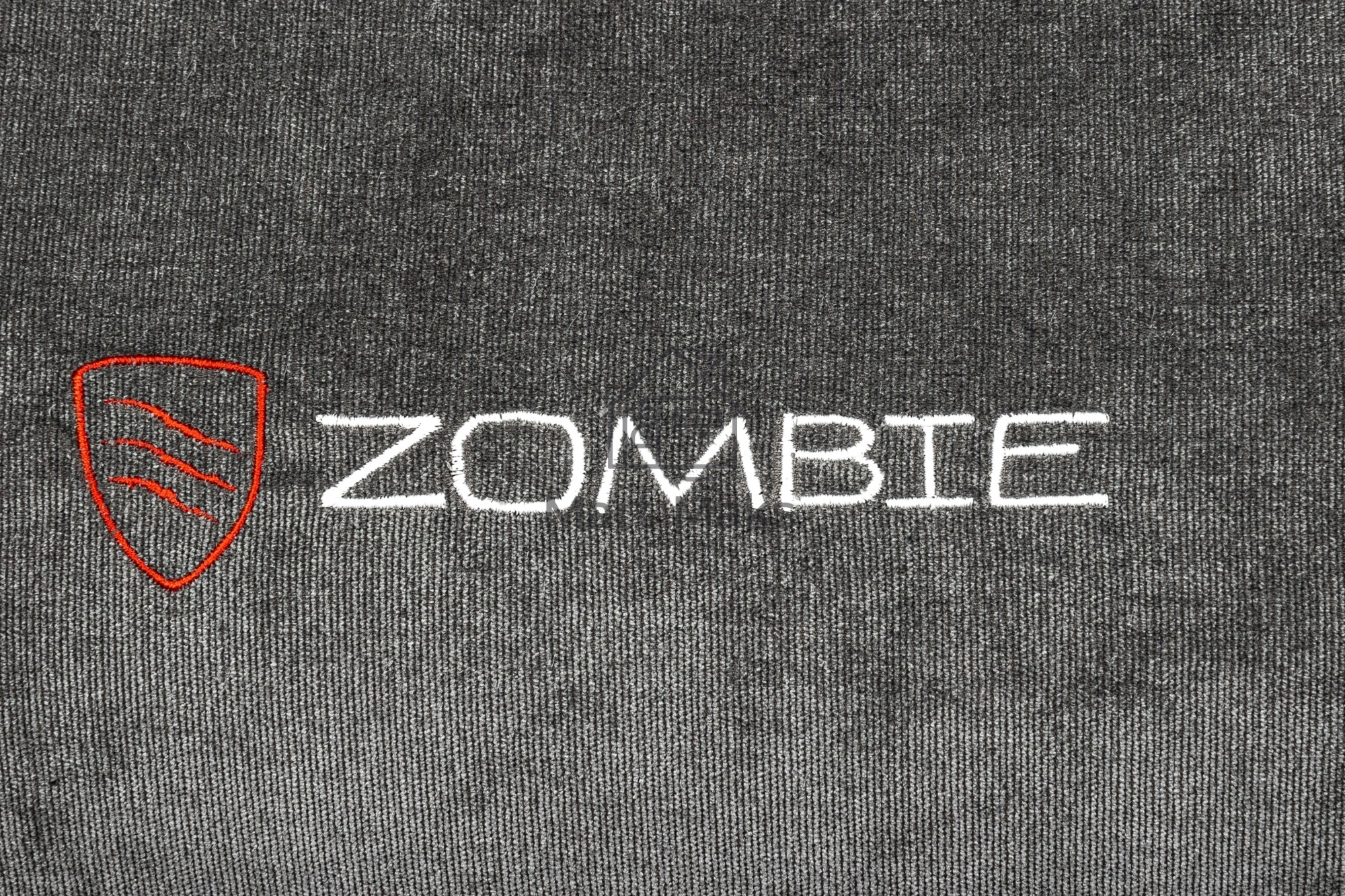 Кресло игровое Zombie Ghost Fabric серый Light-19 крестов. пластик