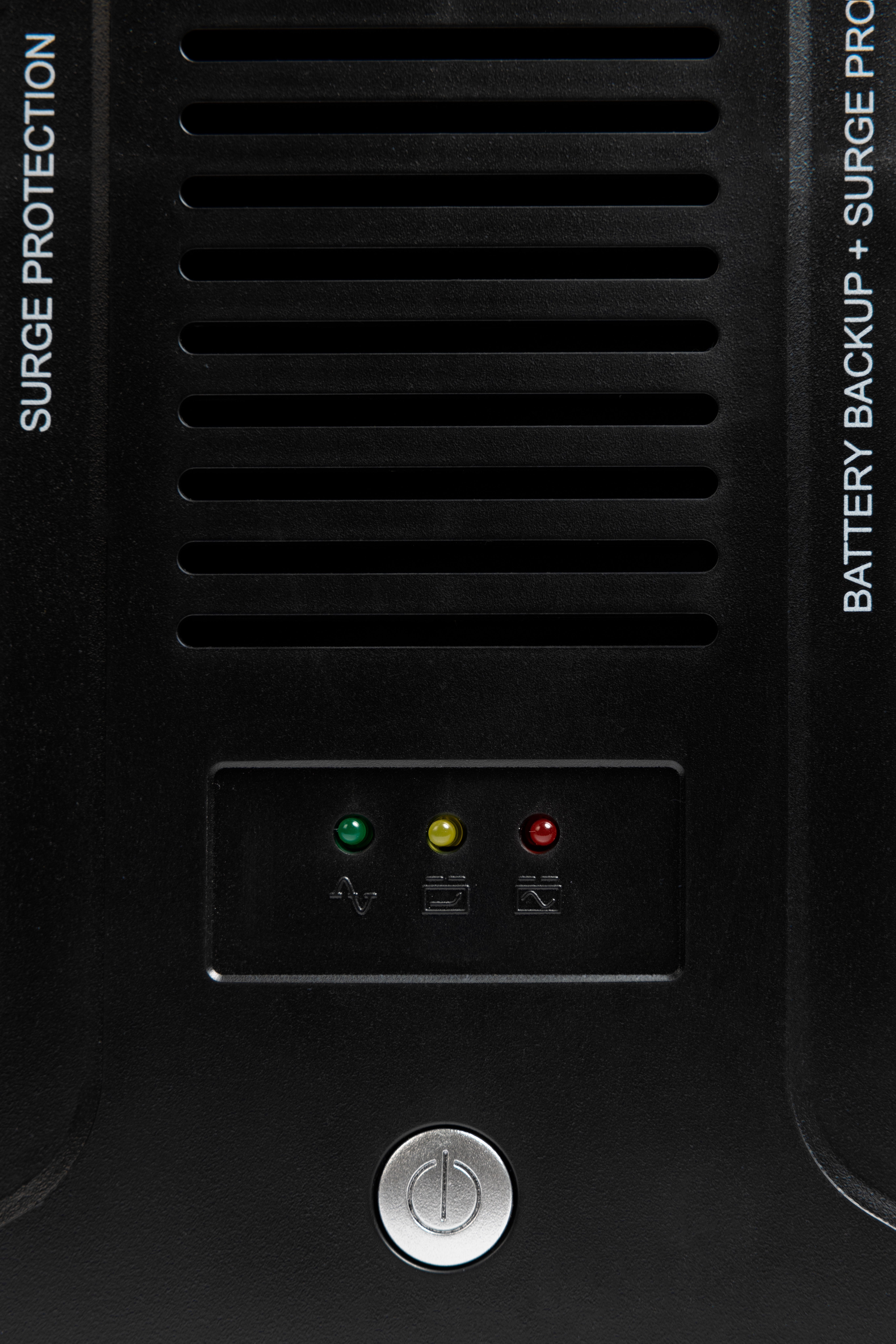 Источник бесперебойного питания SMARTWATT UPS SAFE PRO 1000 черный 1000/600 ВА/Вт, линейно-интерактивный, напольный/настенный, LED индикация, Shuko CEE7/4 - 8 шт. (4 шт. с резервным питанием, 4 шт. - сетевой фильтр)