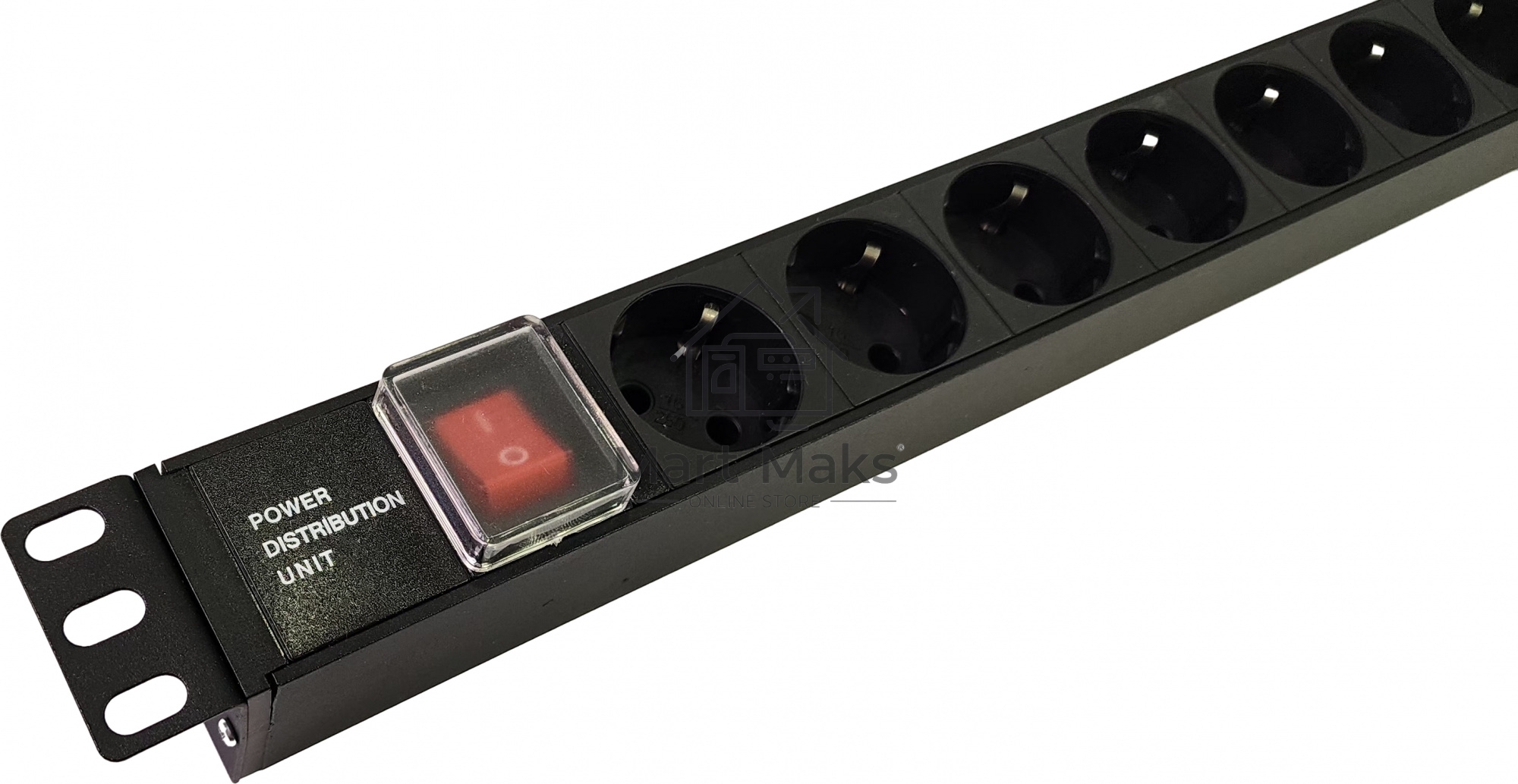 Блок распределения питания NTSS NTSS-PDU-DA1016 гор.размещ. 8x базовые 10A C14