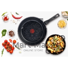 Сковорода Tefal Force 4218922 круглая 22см покрытие: Titanium ручка несъемная (с крышкой) черный (9100048320)