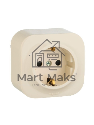 Розетка с заземлением с защитными шторками Legrand 782250 (Слоновая кость)