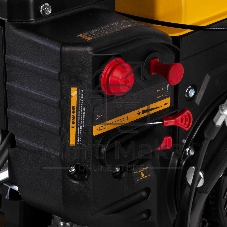 Бензиновая снегоуборочная машина Denzel SBL 711D PRO, 302cc, эл.старт, фара, обогрев, блок. дифф.