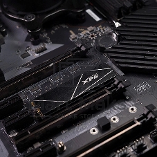 Накопитель SSD ADATA XPG GAMMIX S70 BLADE, 512Gb, PCIe 4.0 x4, M.2 2280, NVMe, R/W 7200/2600, с радиатором