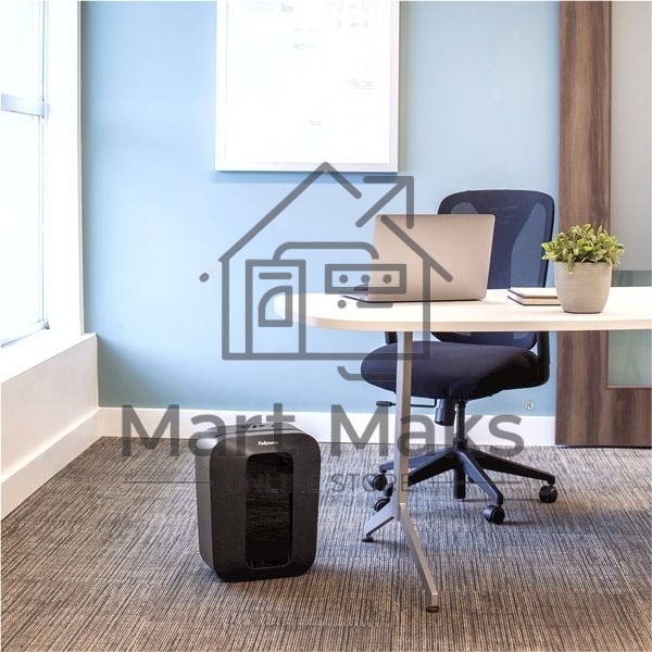Шредер Fellowes PowerShred LX50 черный (секр.P-4)/перекрестный/9лист./17лтр./скрепки/скобы/пл.карты