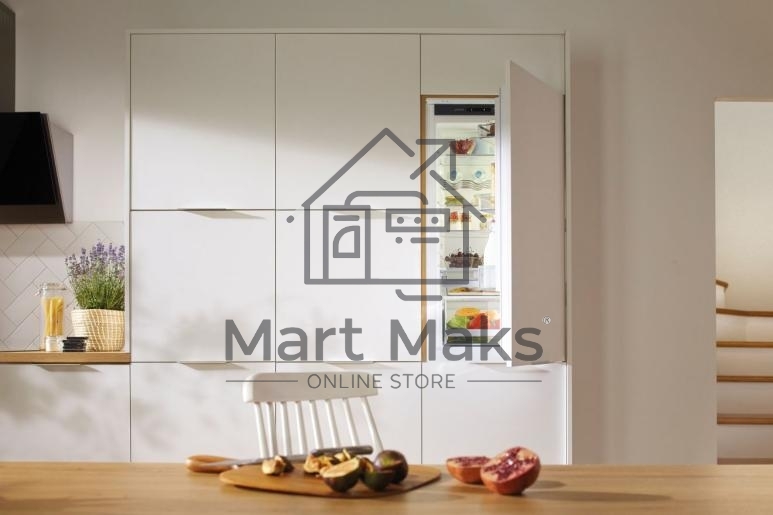Встраиваемый холодильник Gorenje NRKI4182A1 белый двухкамерный 180/68л морозилка снизу, No Frost