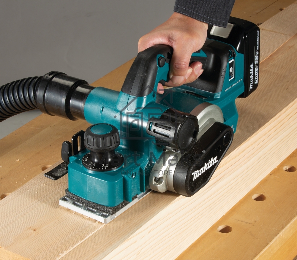 Рубанок Makita DKP181ZU 82мм 12000об/мин