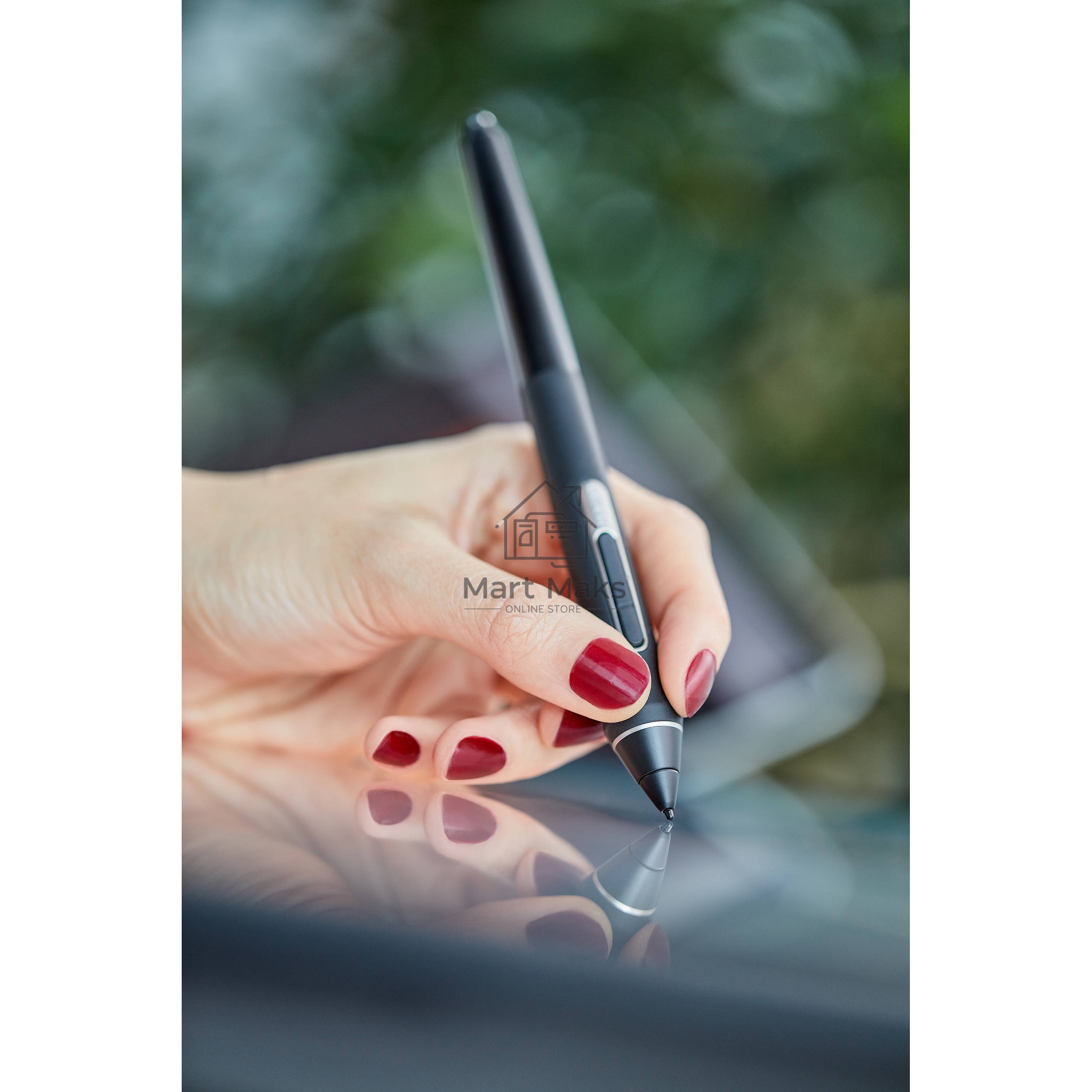 Графический монитор-планшет Wacom Cintiq 16 Interactive display Wacom Cintiq 22